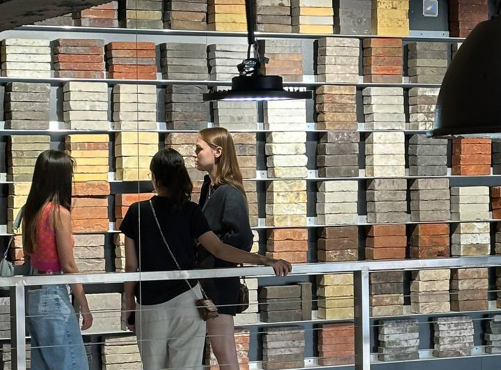 Our team attended a presentation of the Cuuber facade system