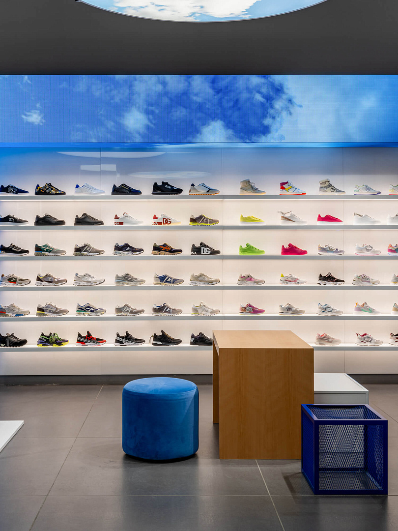 Grande Boutique SPACE by PROJECT architectural bureau interior design
