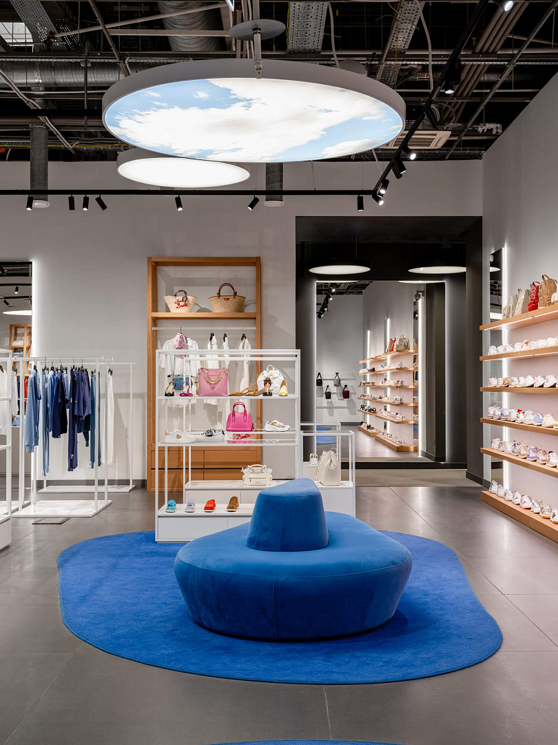 Grande Boutique SPACE by PROJECT architectural bureau interior design