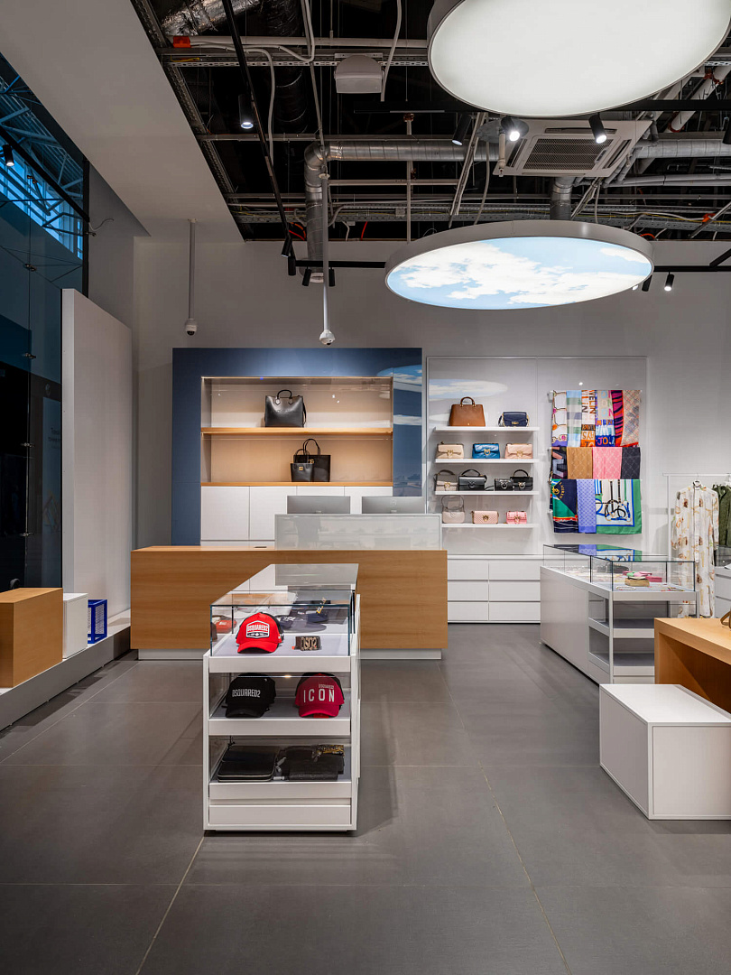 Grande Boutique SPACE by PROJECT architectural bureau interior design