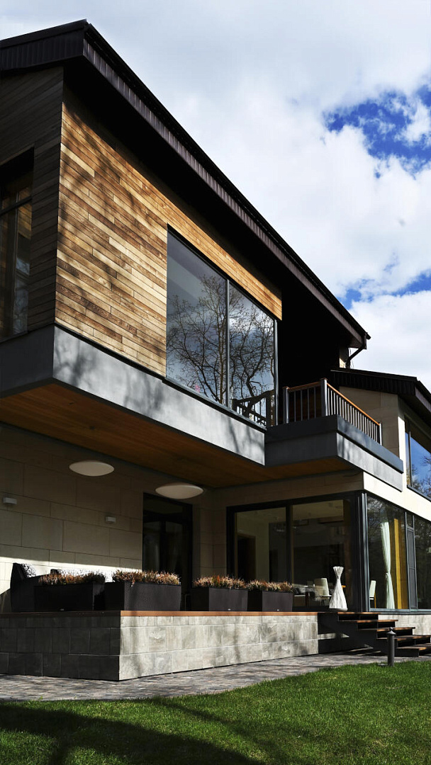Private Villa by PROJECT architectural bureau