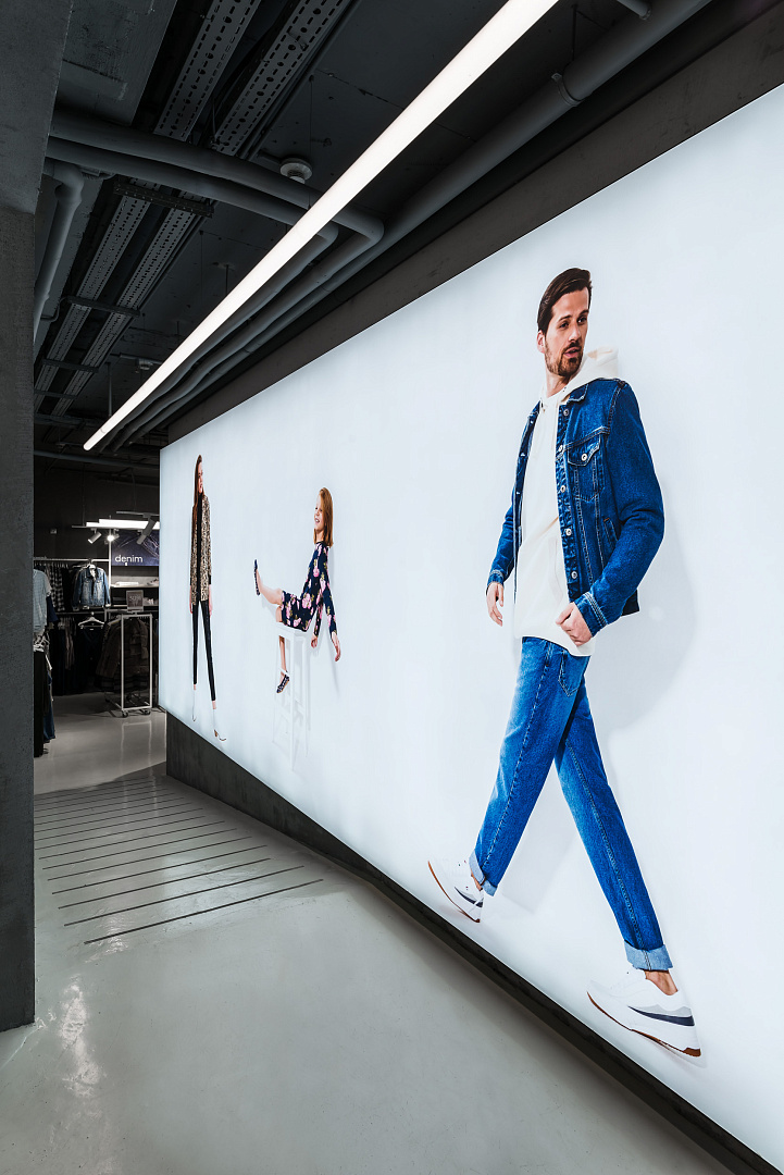 LAMODA MARKET Department Store by PROJECT architectural bureau