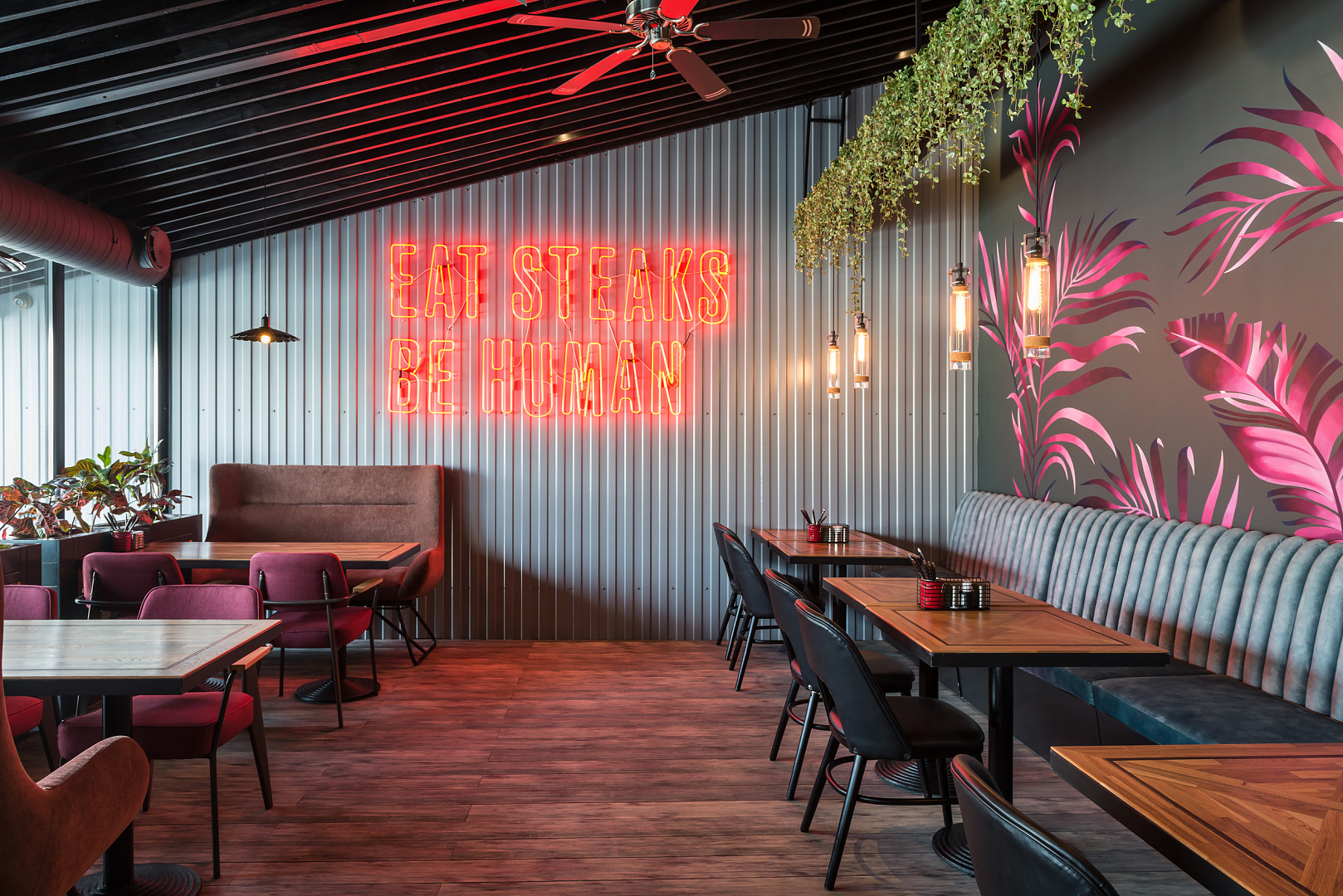 BBQ Bar&Grill Restaurant by PROJECT architectural bureau
