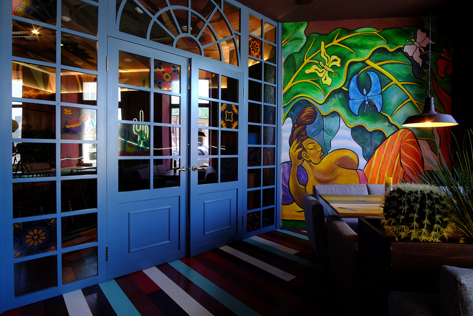ROZAS Bar&Grill Restaurant by PROJECT architectural bureau